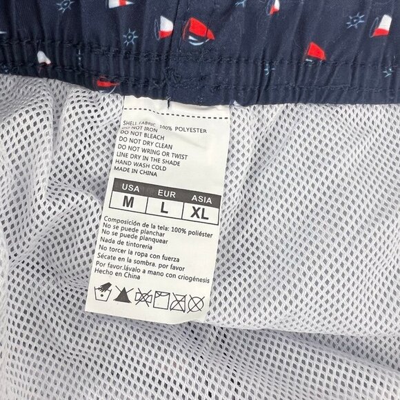 Silkworld Men's Swim Trunks Swimsuit Size M Sailboats - Picture 2 of 4